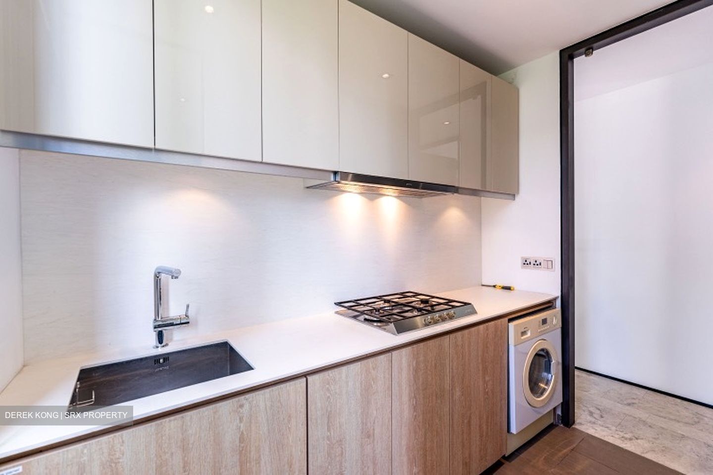 OUE Twin Peaks (D9), Condominium #348620091
